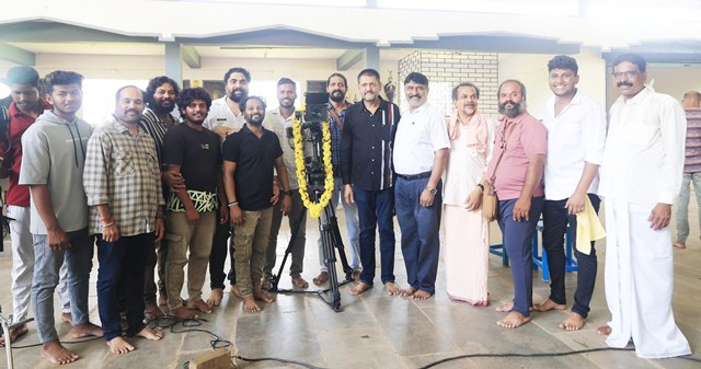 ತನಿಂ ಫಿಲ್ಮ್ಸ್ ಇವರಿಂದ ಪ್ರೊಡಕ್ಷನ್ ನಂಬರ್ ೧ತುಳು ಚಲನಚಿತ್ರದ ಮುಹೂರ್ತ ತನಿಂ ಫಿಲ್ಮ್ಸ್ ಇವರಿಂದ ಪ್ರೊಡಕ್ಷನ್ ನಂಬರ್ ೧ತುಳು ಚಲನಚಿತ್ರದ ಮುಹೂರ್ತ